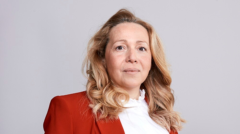 苏珊娜·埃尔维拉履历